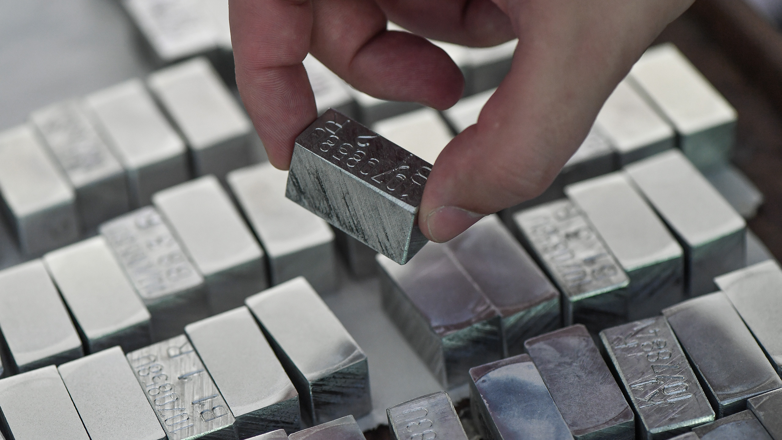 Entwicklung von Aluminiumlegierungen ist Teil der Forschung- und Entwicklungsabteilung
